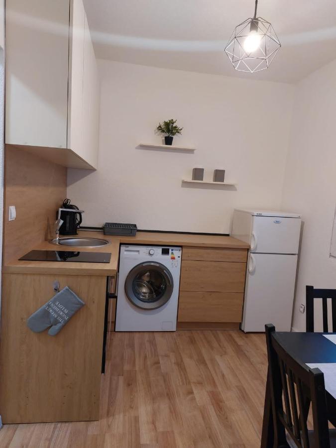 Utulny Apartman V Centre Bb Banska Bystrica Luaran gambar