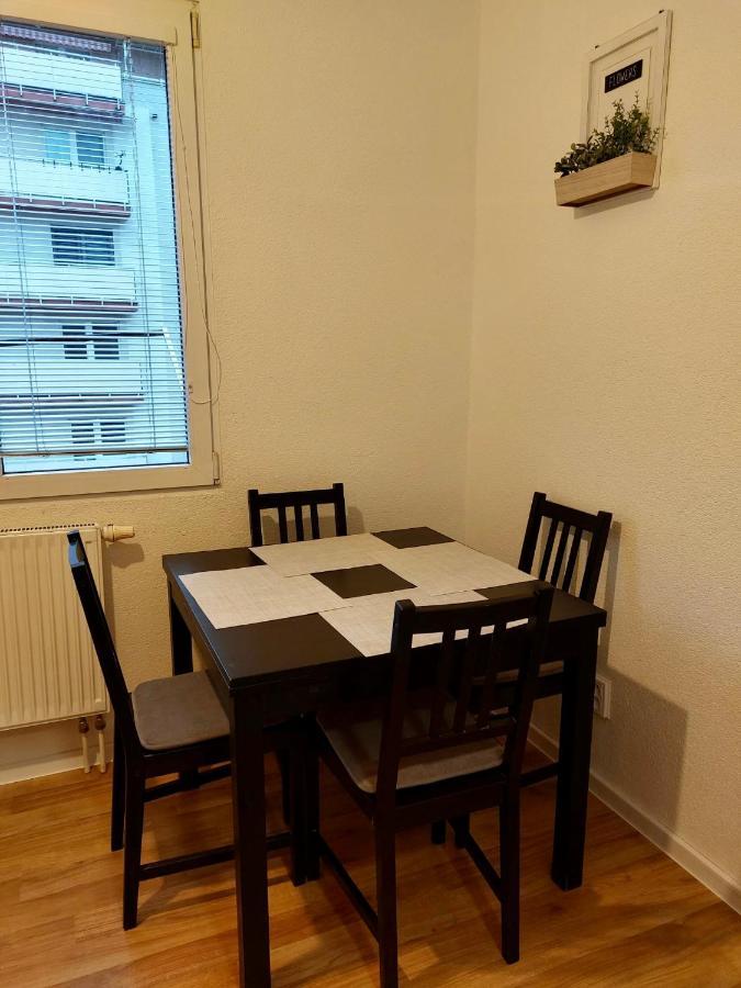 Utulny Apartman V Centre Bb Banska Bystrica Luaran gambar