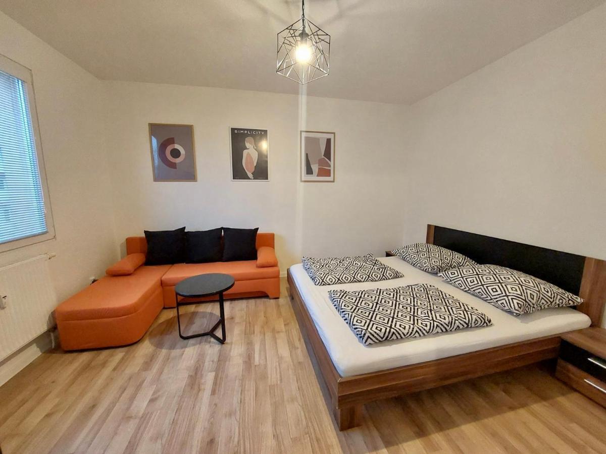 Utulny Apartman V Centre Bb Banska Bystrica Luaran gambar